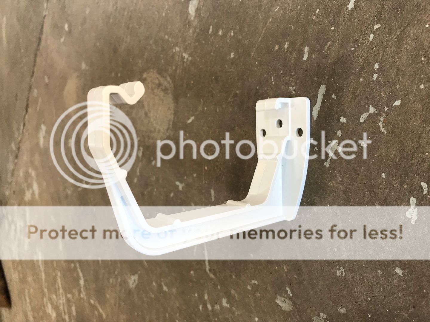 uPVC White Square Squareline Gutter Brackets Pack of 10 eBay